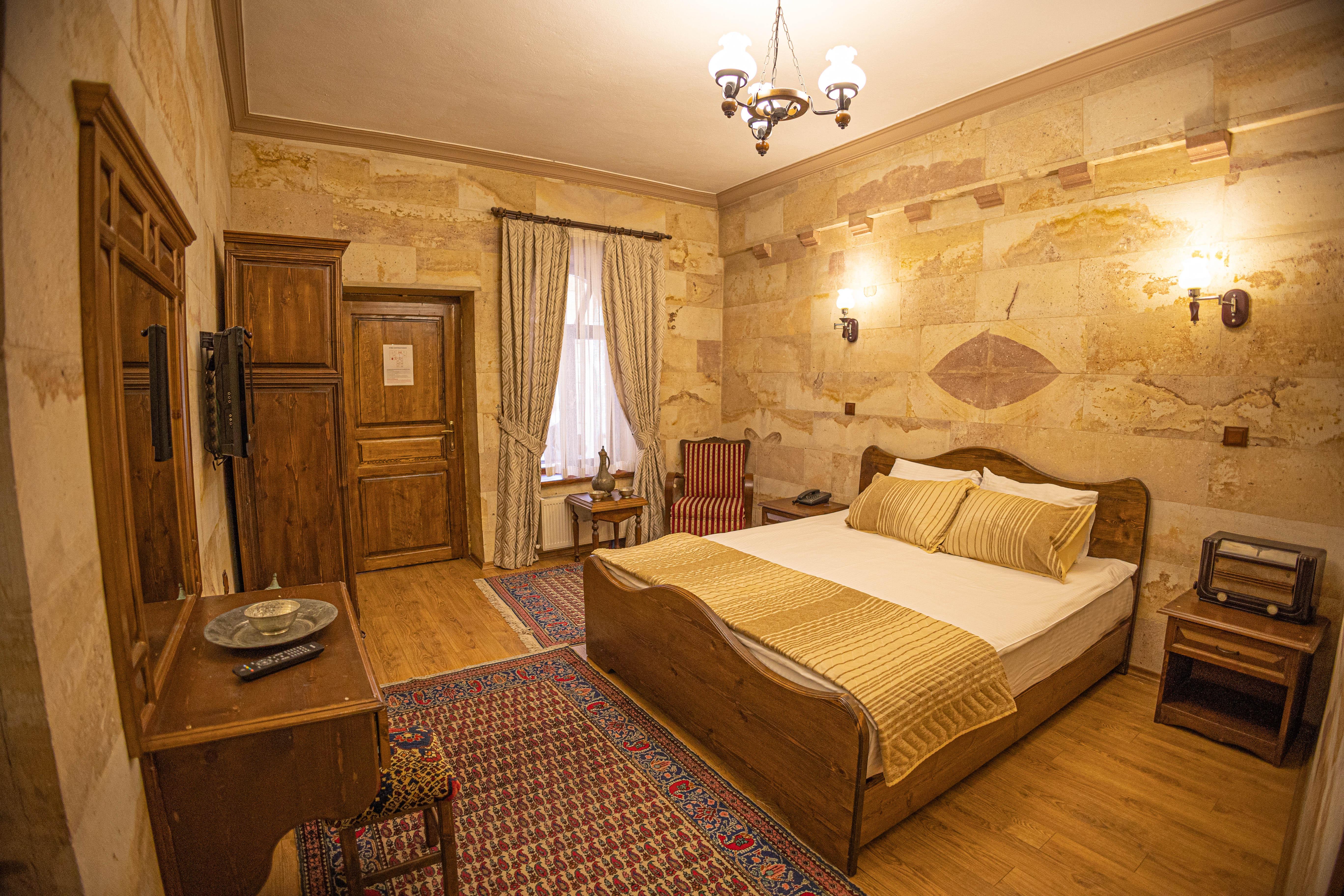 Akuzun Stone Hotel Юргюп Екстериор снимка