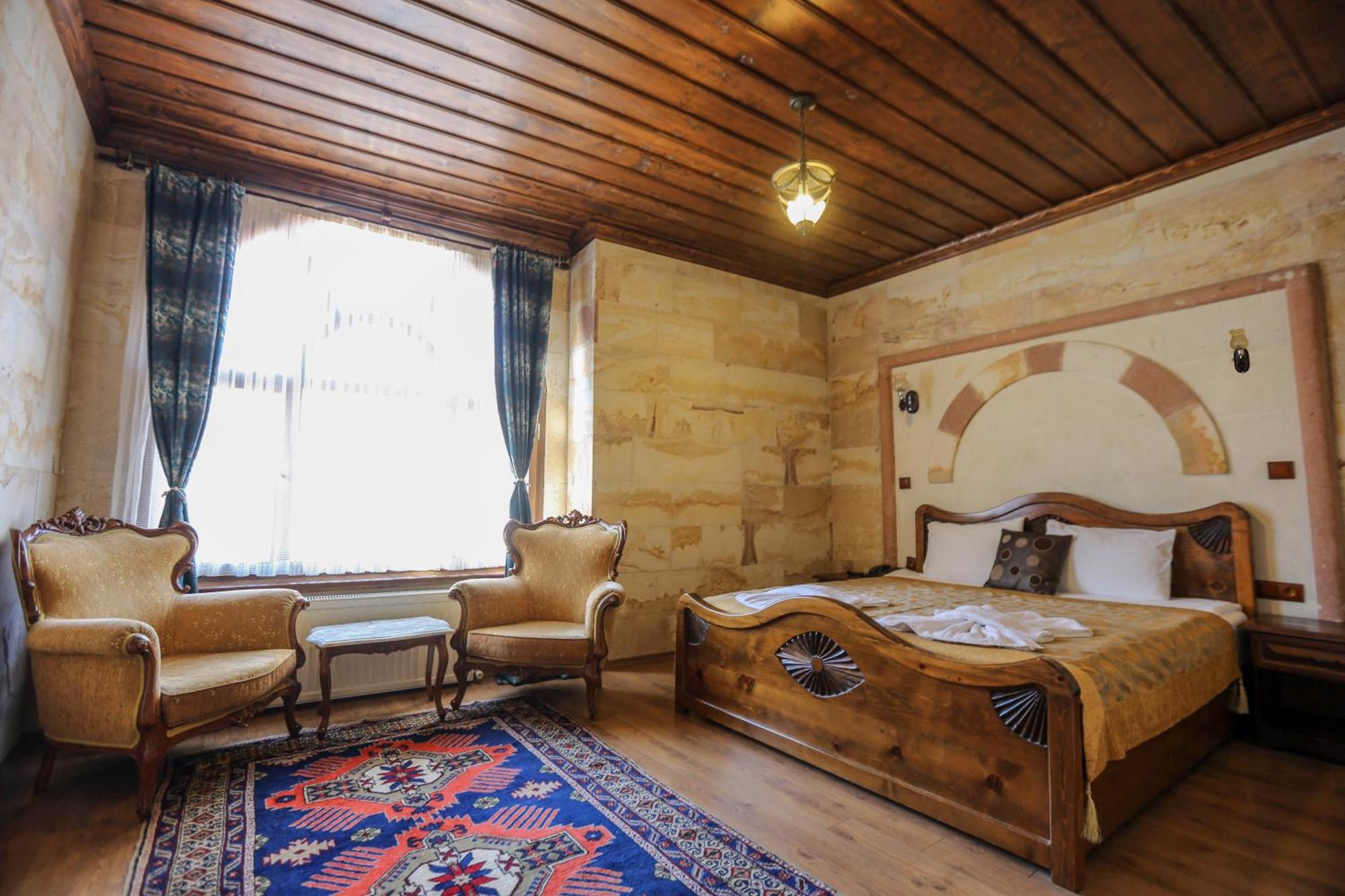 Akuzun Stone Hotel Юргюп Екстериор снимка