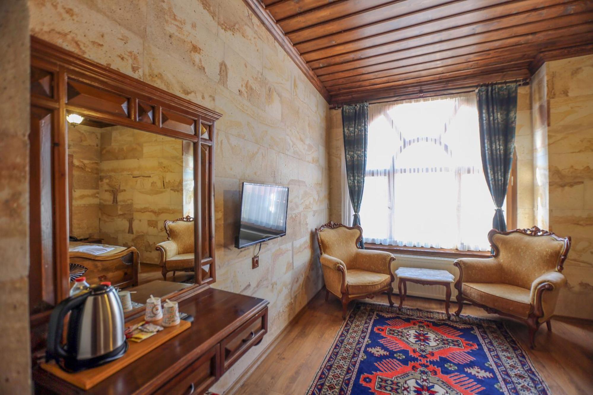 Akuzun Stone Hotel Юргюп Екстериор снимка