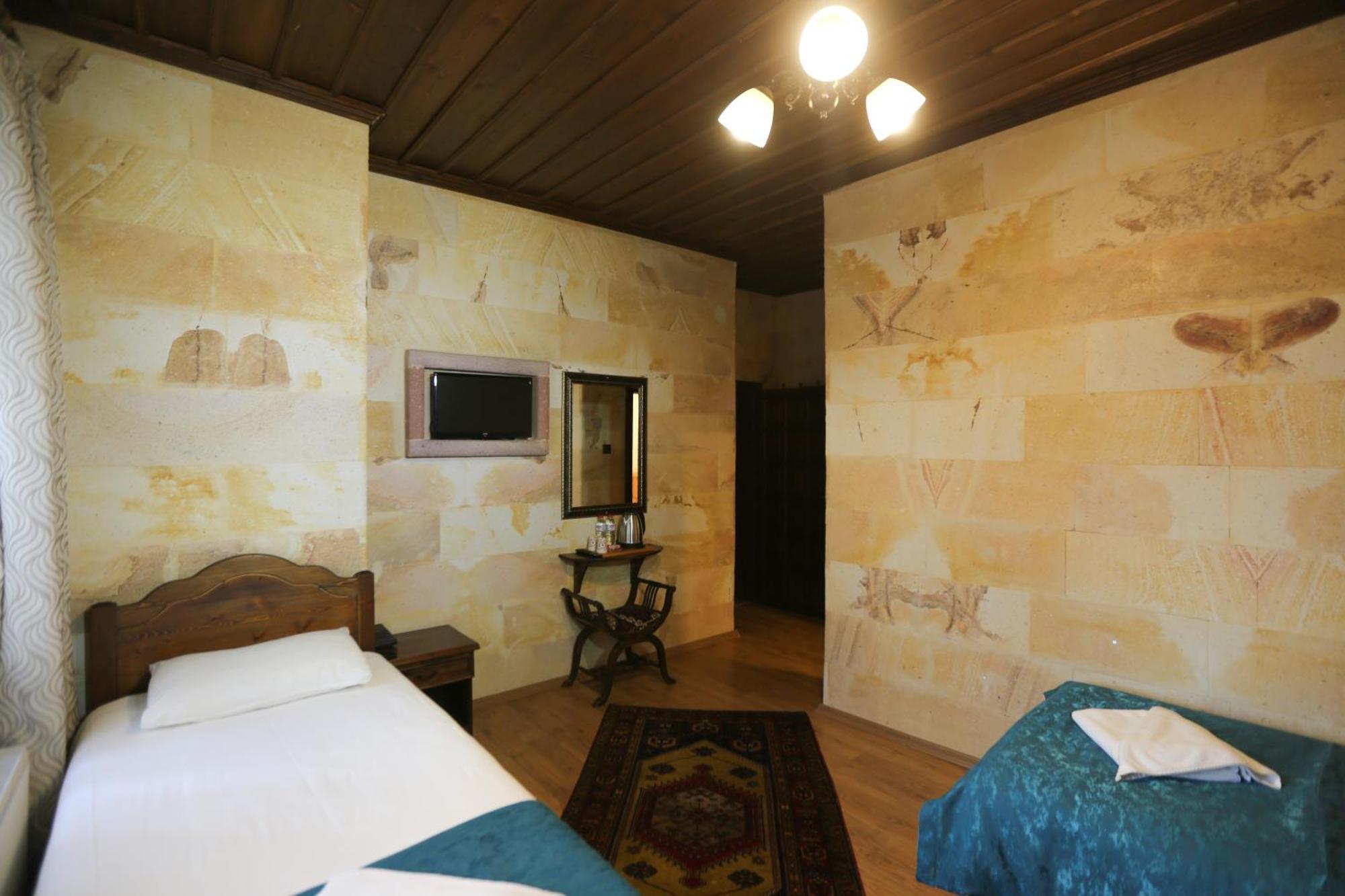 Akuzun Stone Hotel Юргюп Екстериор снимка