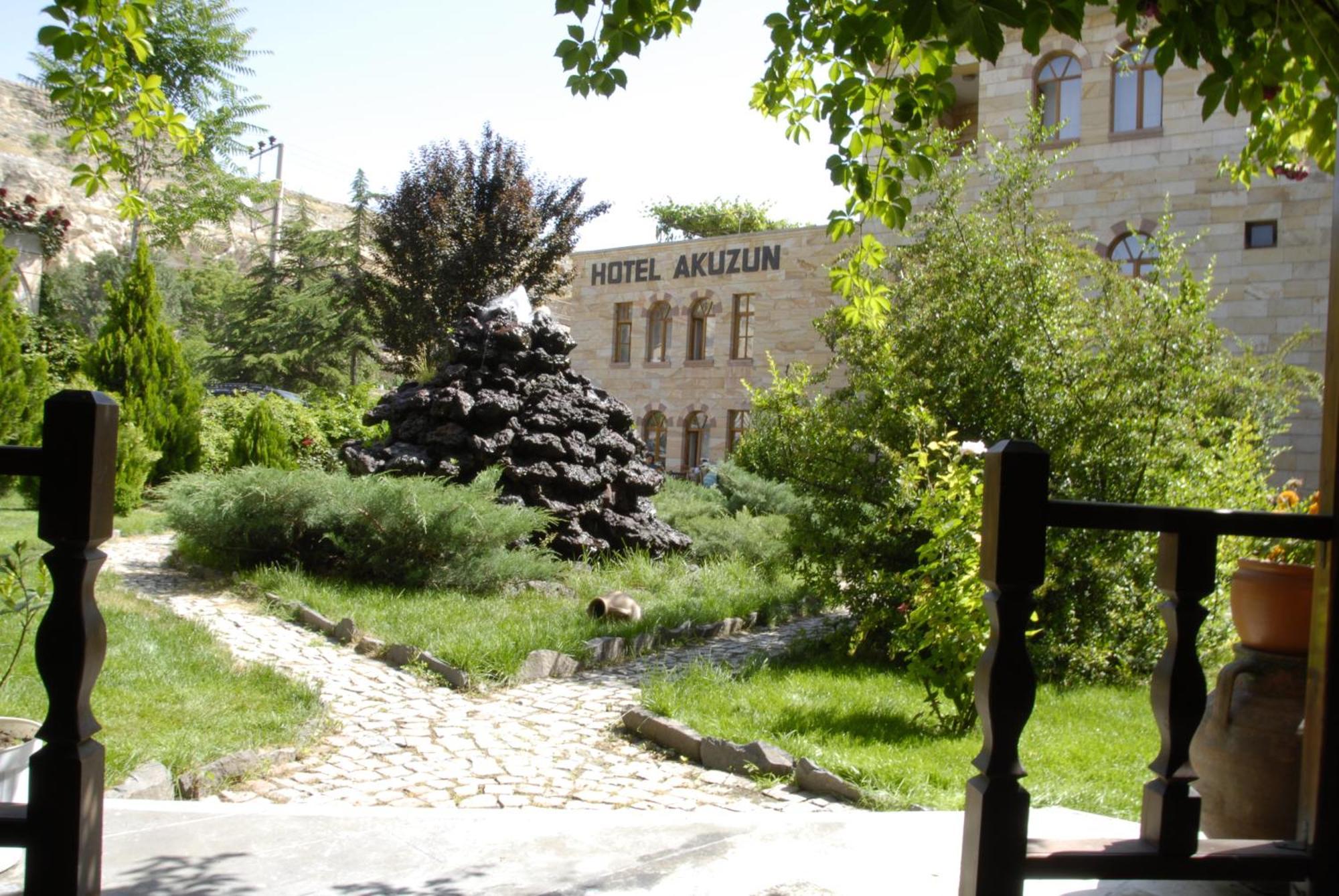 Akuzun Stone Hotel Юргюп Екстериор снимка